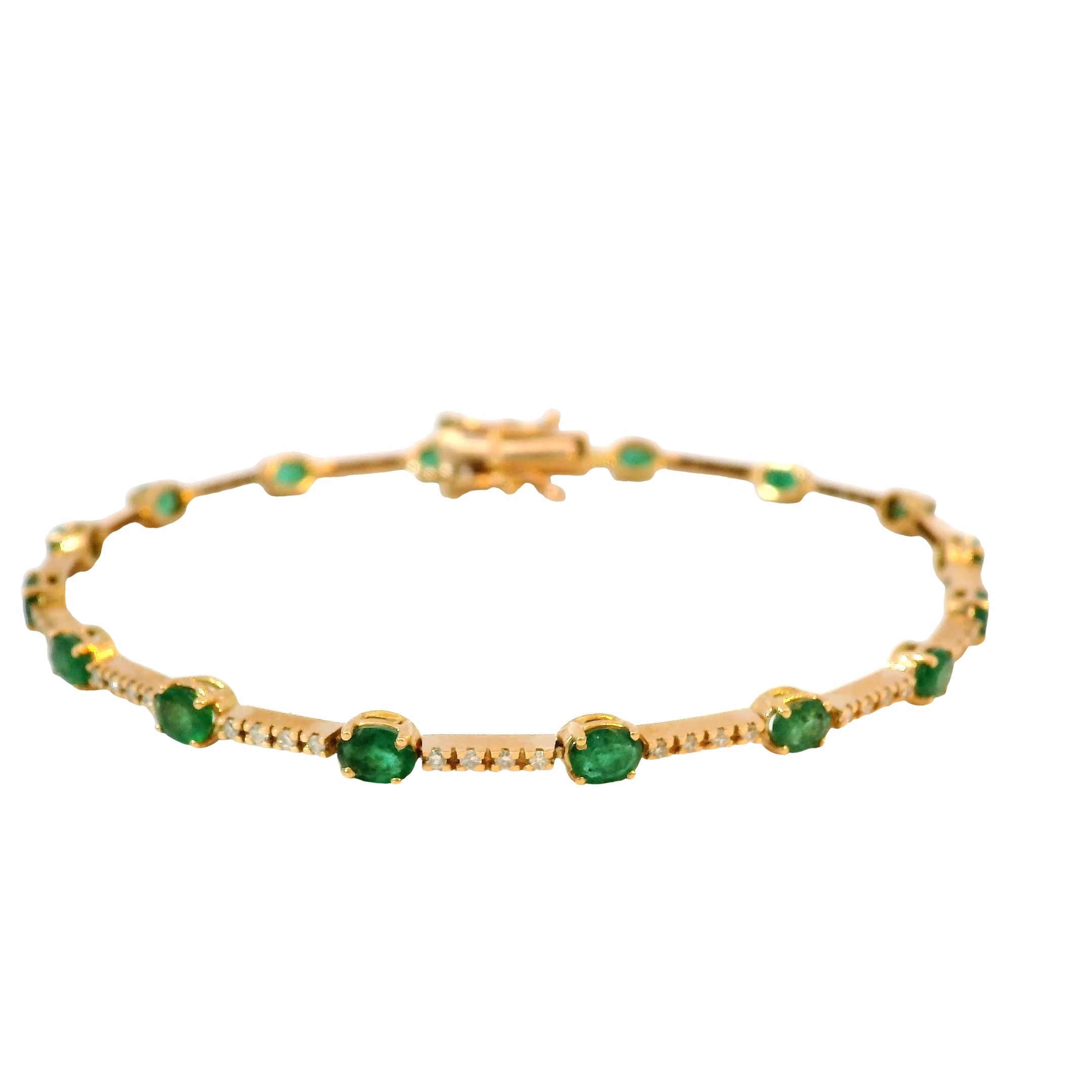 Brazalete De Diamantes Y Esmeraldas En Oro Rosa De 18K, 2,66 Tcw