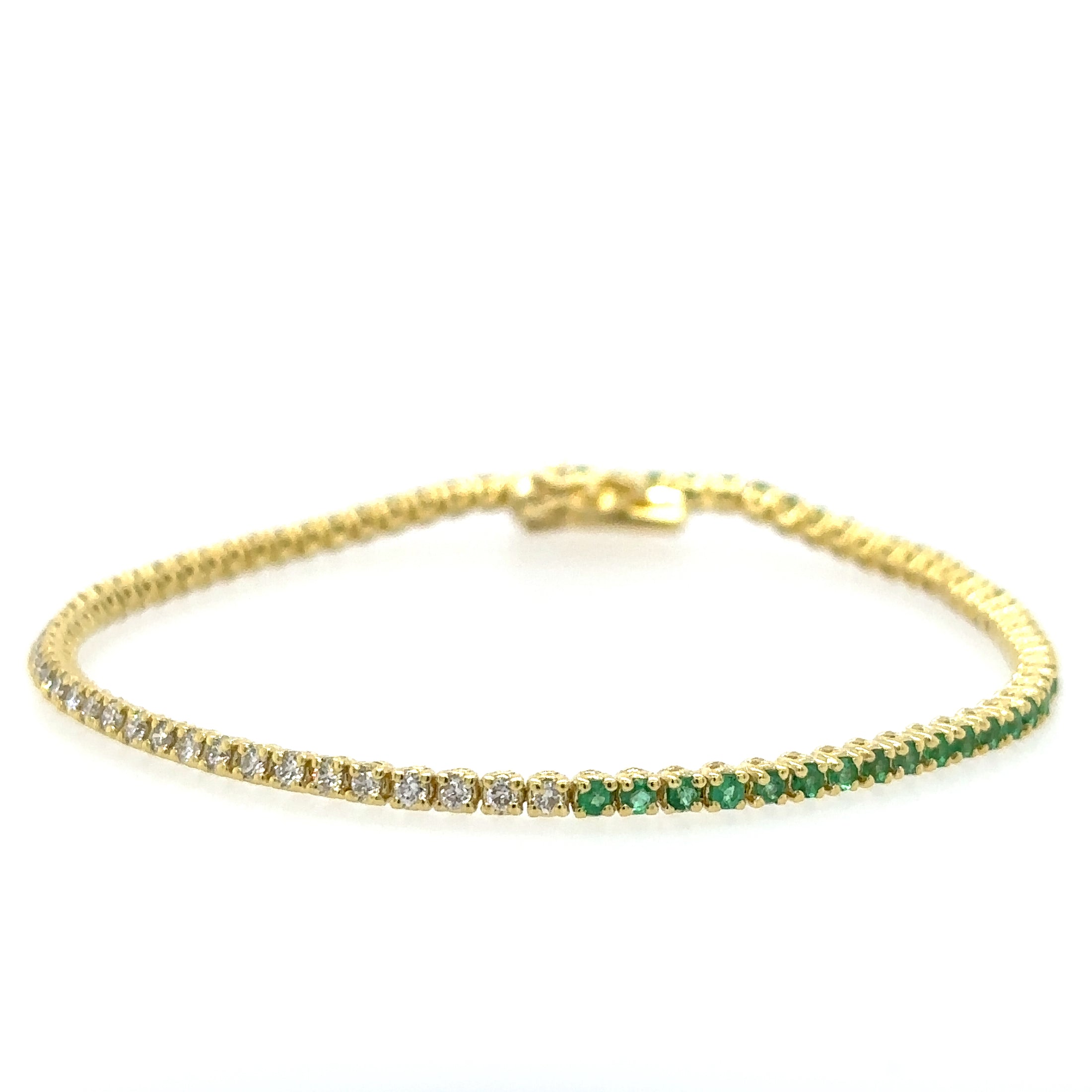 Brazalete De Tenis Con Esmeralda Y Diamantes En Oro Amarillo De 14K, 1,57 Tcw