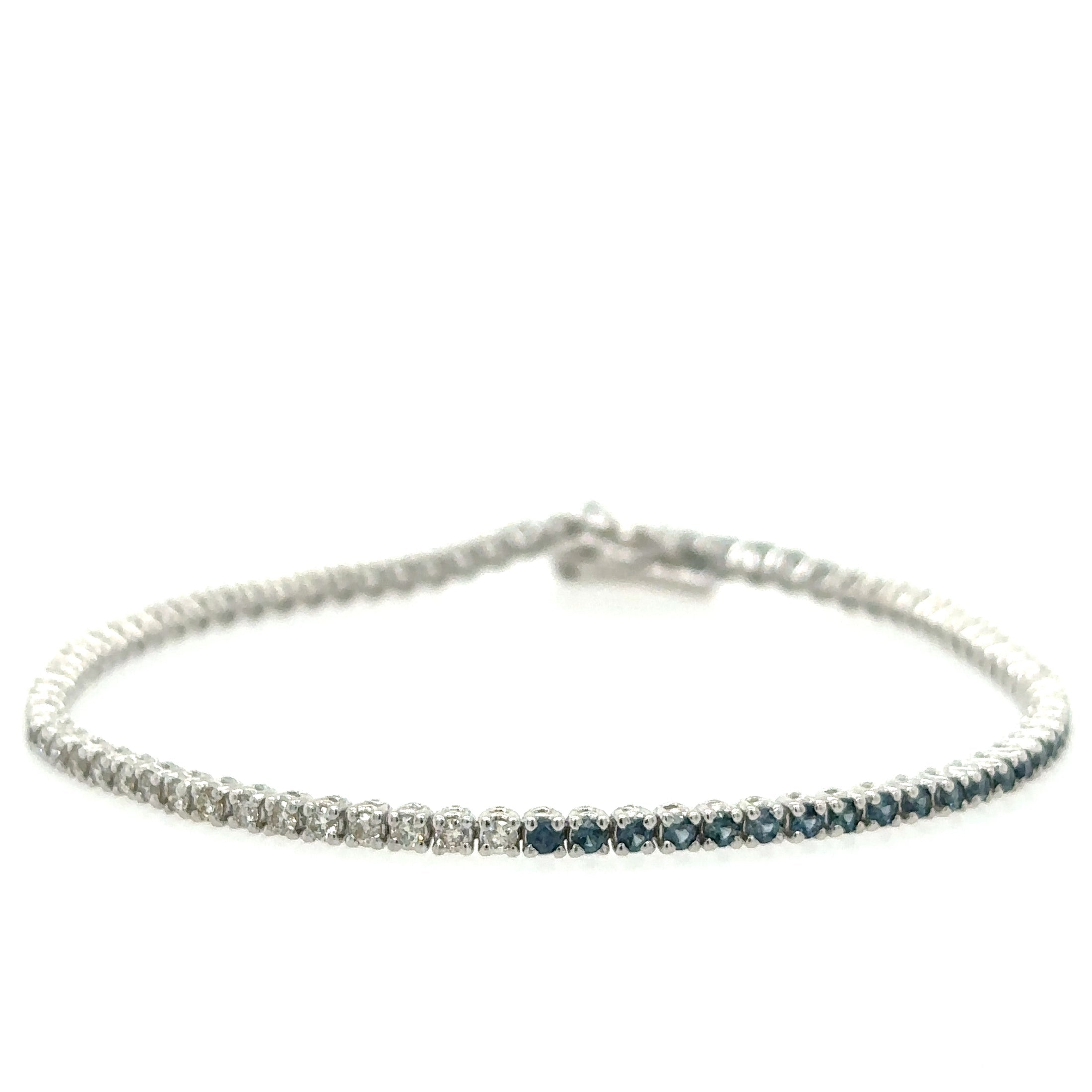 Brazalete De Tenis Con Zafiro Azul Y Diamantes En Oro Blanco De 14K, 2,02 Tcw