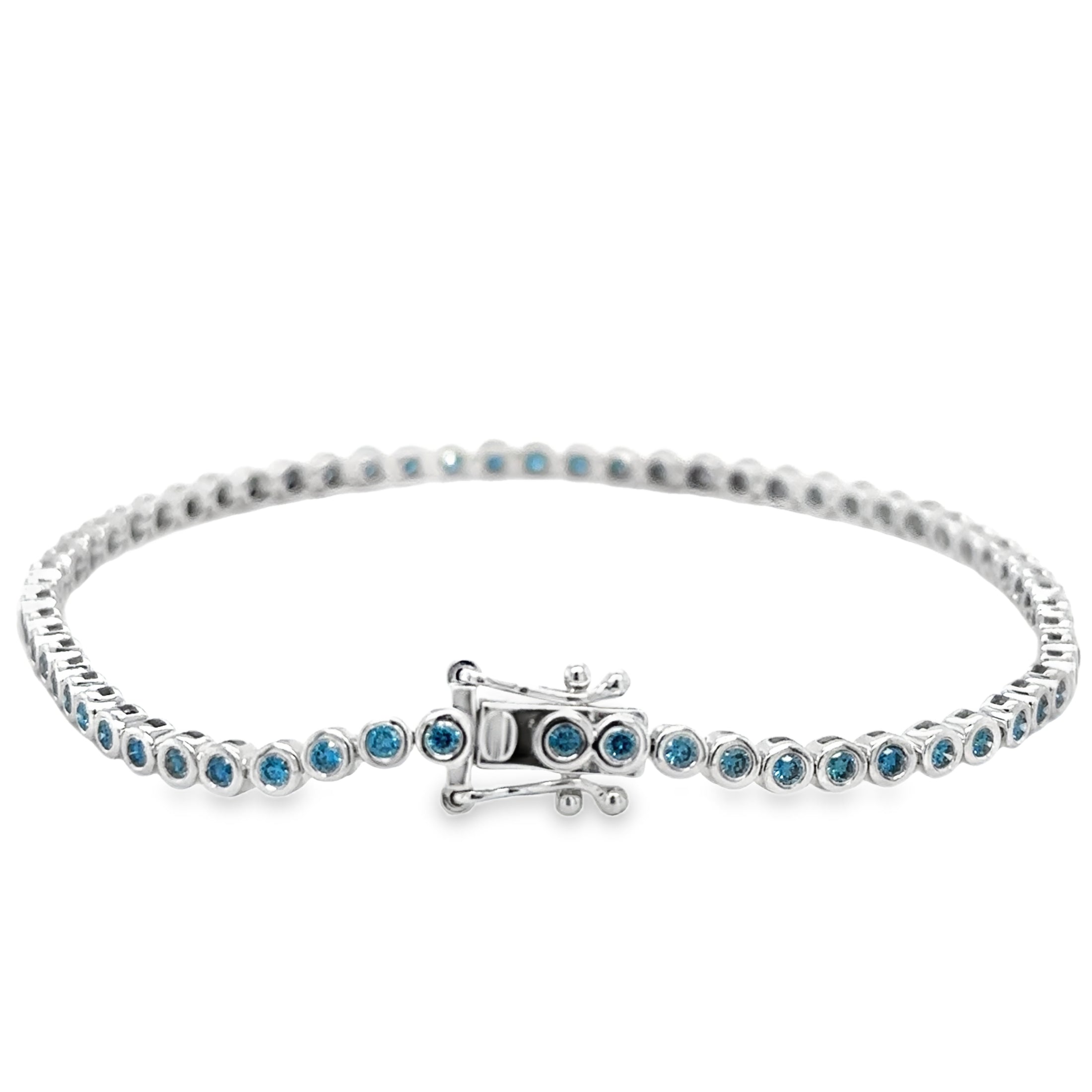 Pulsera De Tenis Con Bisel De Diamante Azul En Oro Blanco De 14 Kt, 7", 1 CT