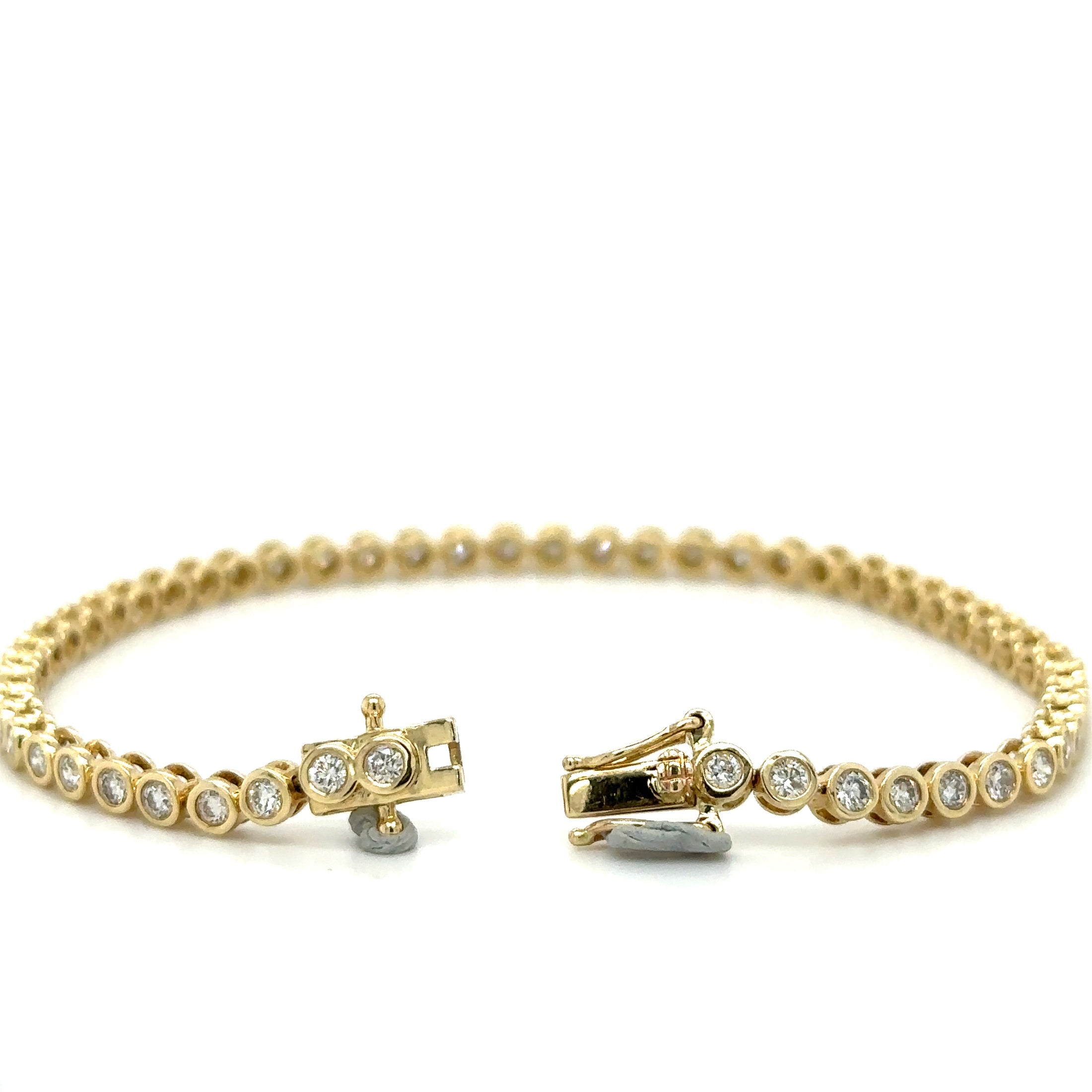 Pulsera Tennis Bisel de Diamante 2 CT. en Oro Amarillo de 14K