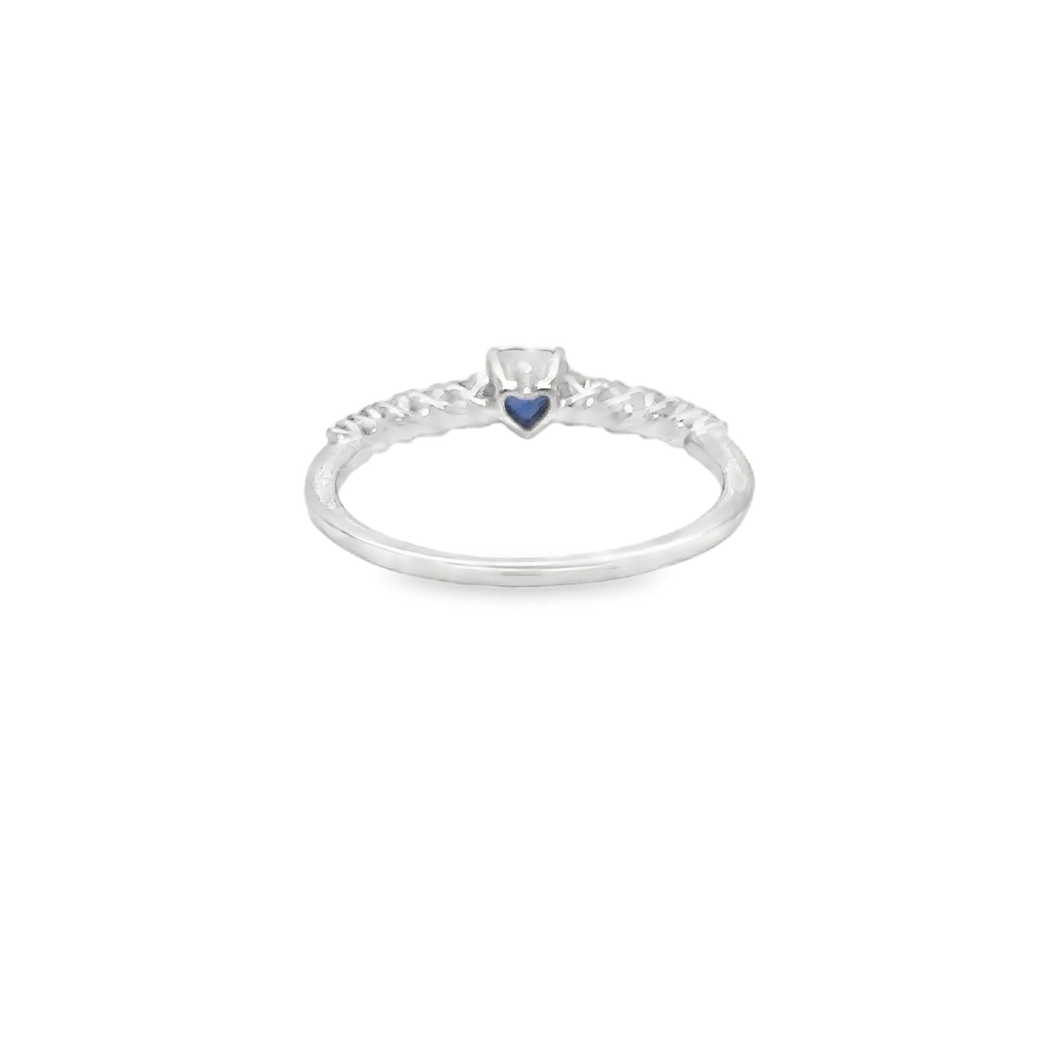 Anillo En Oro Blanco De 18 Kt Con Zafiro Azul Y Diamantes, 0.65 CT