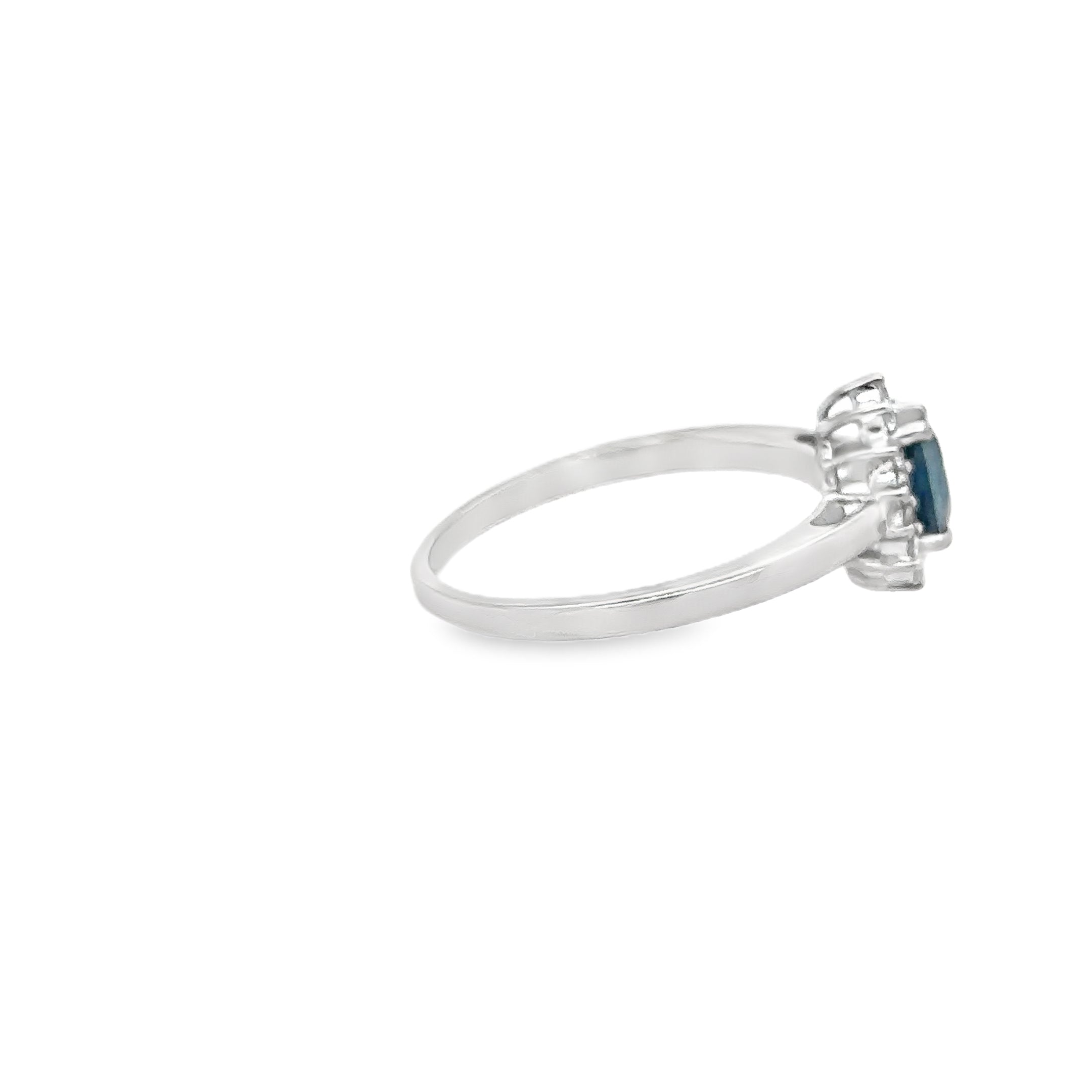 Anillo De Oro Blanco De 18 Kt Con Zafiros Y Diamantes, 0.95 CT