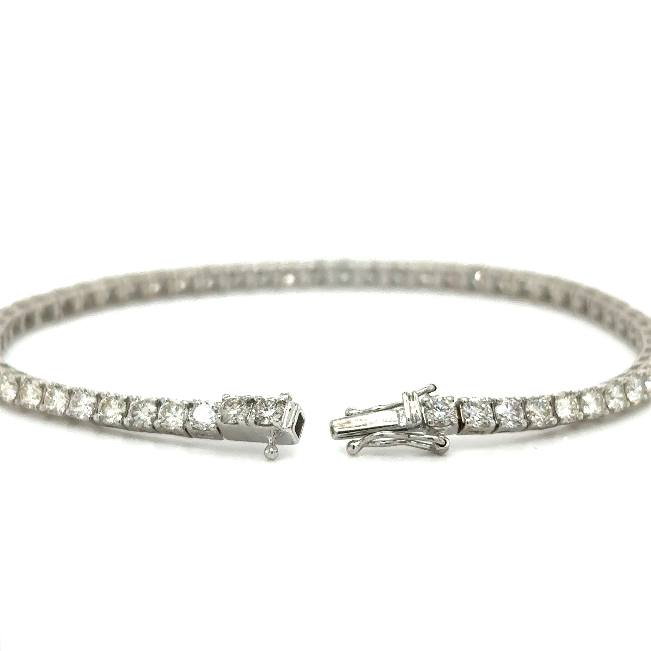 Pulsera Tennis de Diamante 5.30 CT. en Oro Blanco de 14K