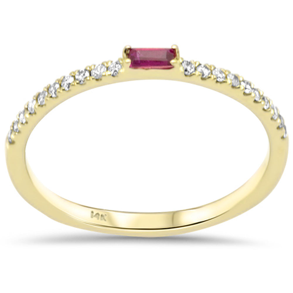 Anillo Diamante & Rubí en Oro Amarillo en 14K 0.21 CT